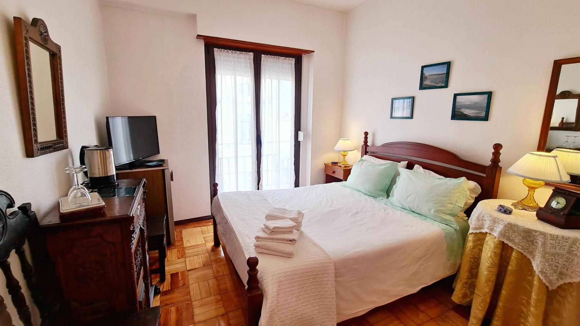 Solar Dos Carvalhos - Apartamentos De Turismo 나자레 외부 사진