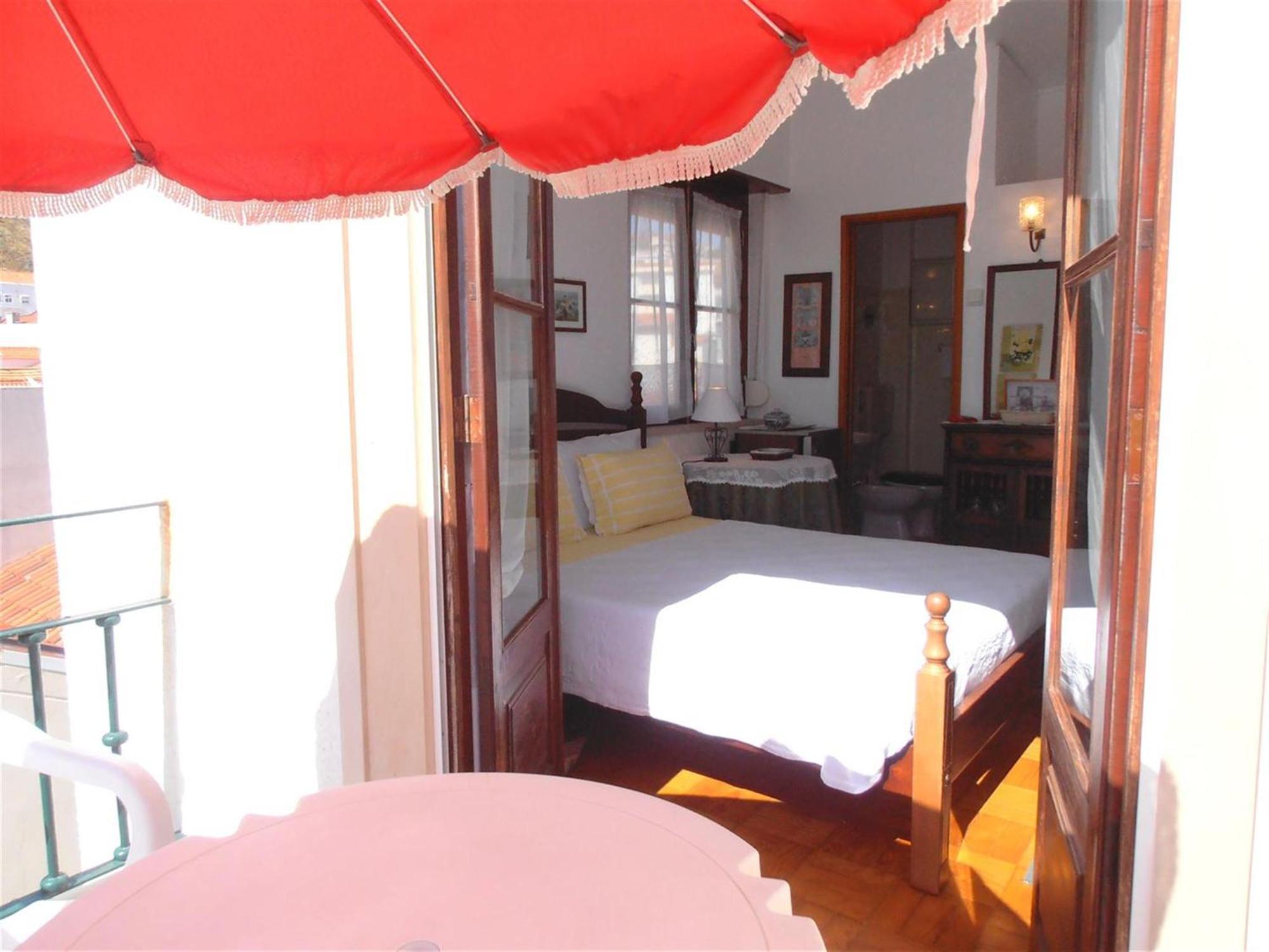Solar Dos Carvalhos - Apartamentos De Turismo 나자레 객실 사진