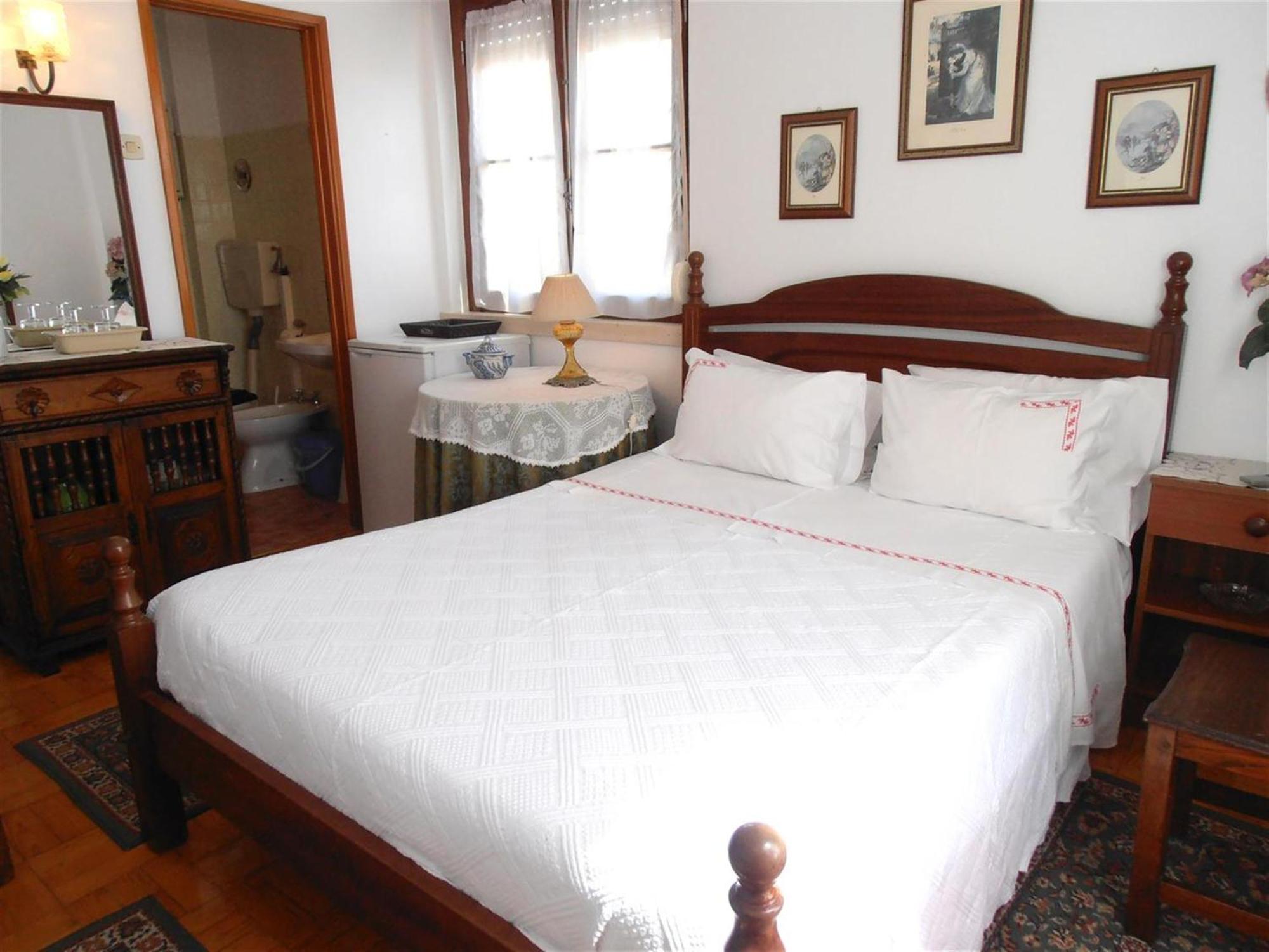 Solar Dos Carvalhos - Apartamentos De Turismo 나자레 객실 사진